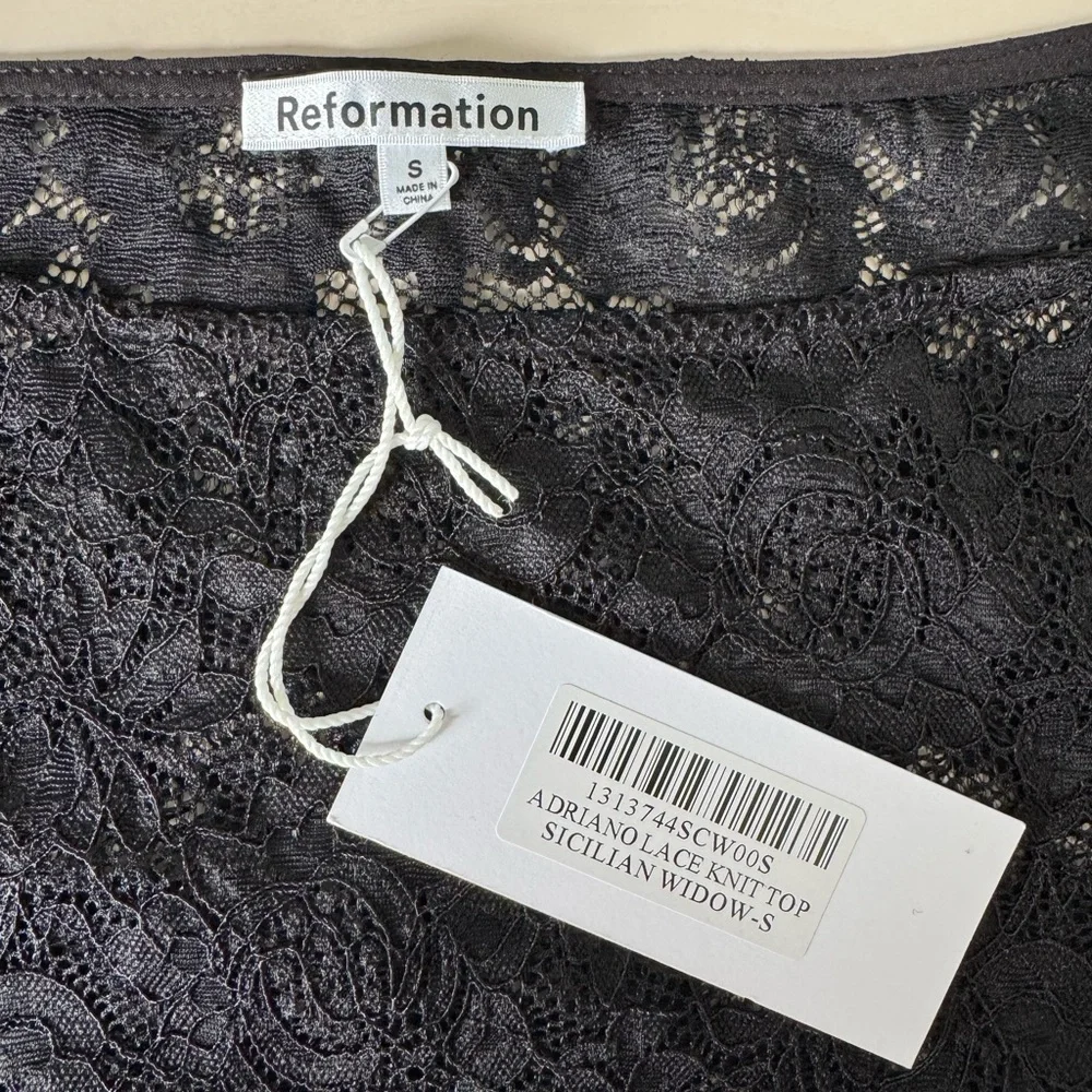 NEW with tags, Reformation Adriano Lace Knit Top – Black